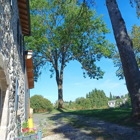 Holiday home Aux 43 Arbres Tilleul