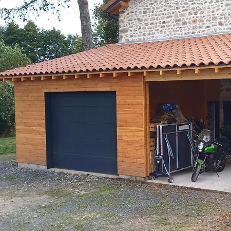 Aux 43 Arbres Tilleul Craponne-sur-Arzon